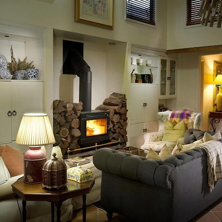 Arabella Guesthouse Alexandra Headland Dış mekan fotoğraf